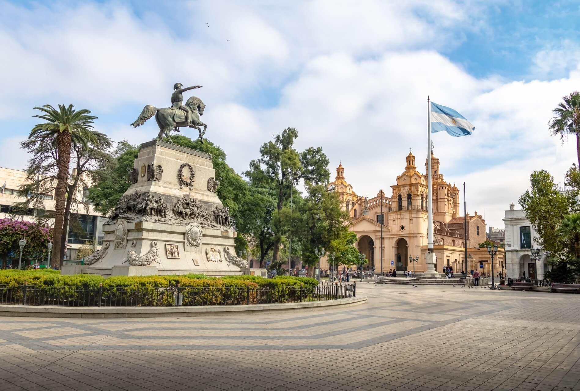 Praça San Martin em Córdoba, Argentina