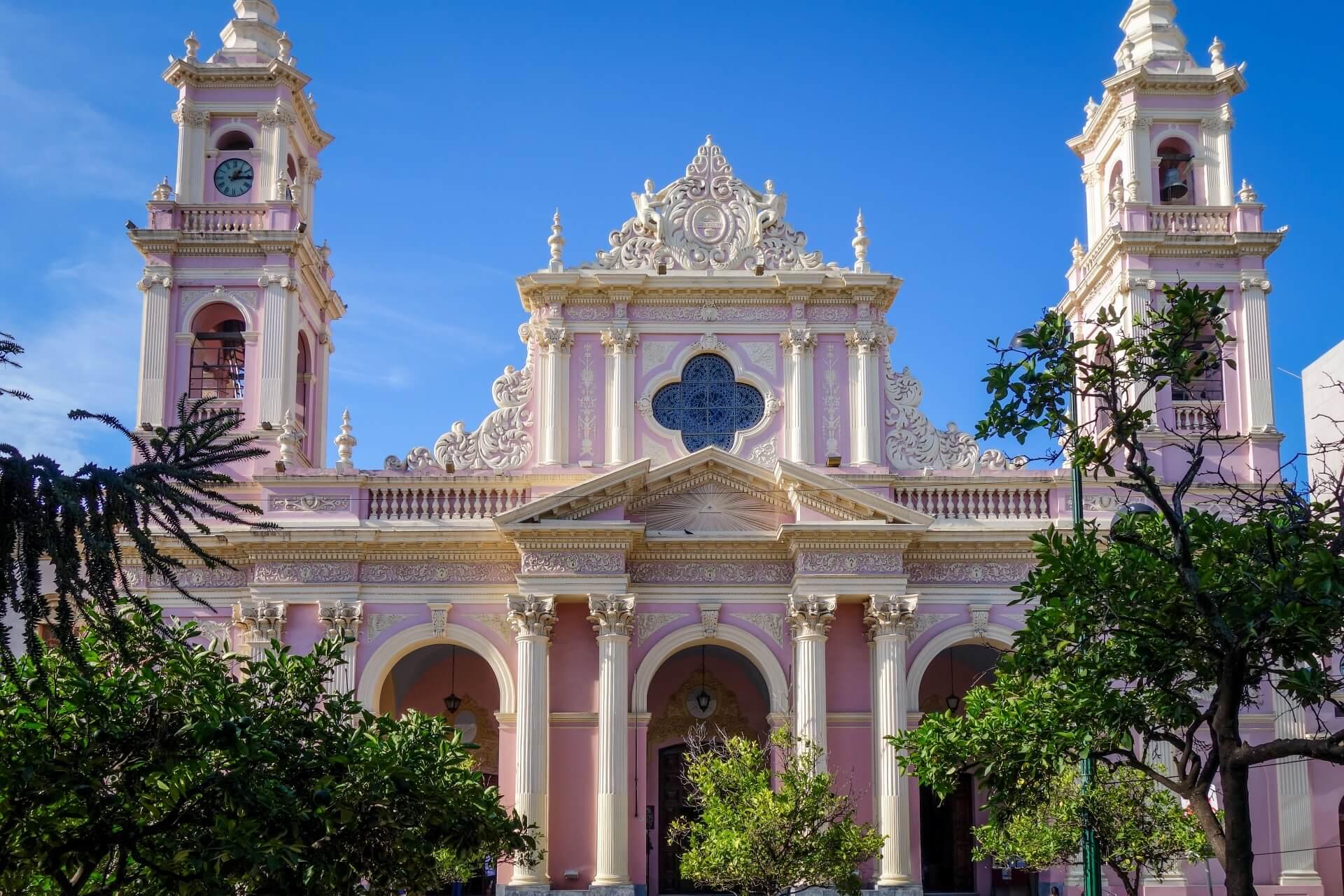 Catedral Rosa em Salta, Argentina