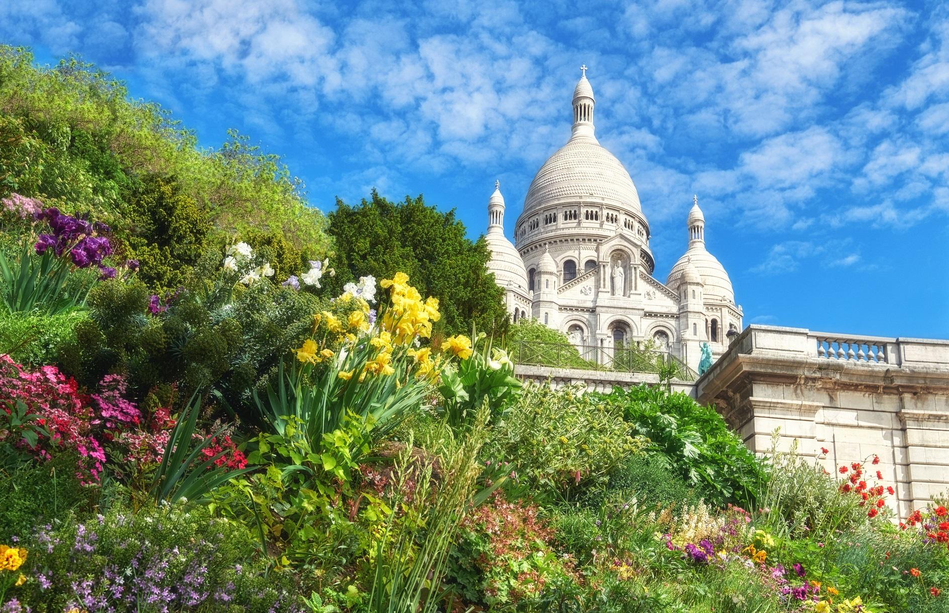 The Basilica of Sacré-Cœur de Montmartre in Paris