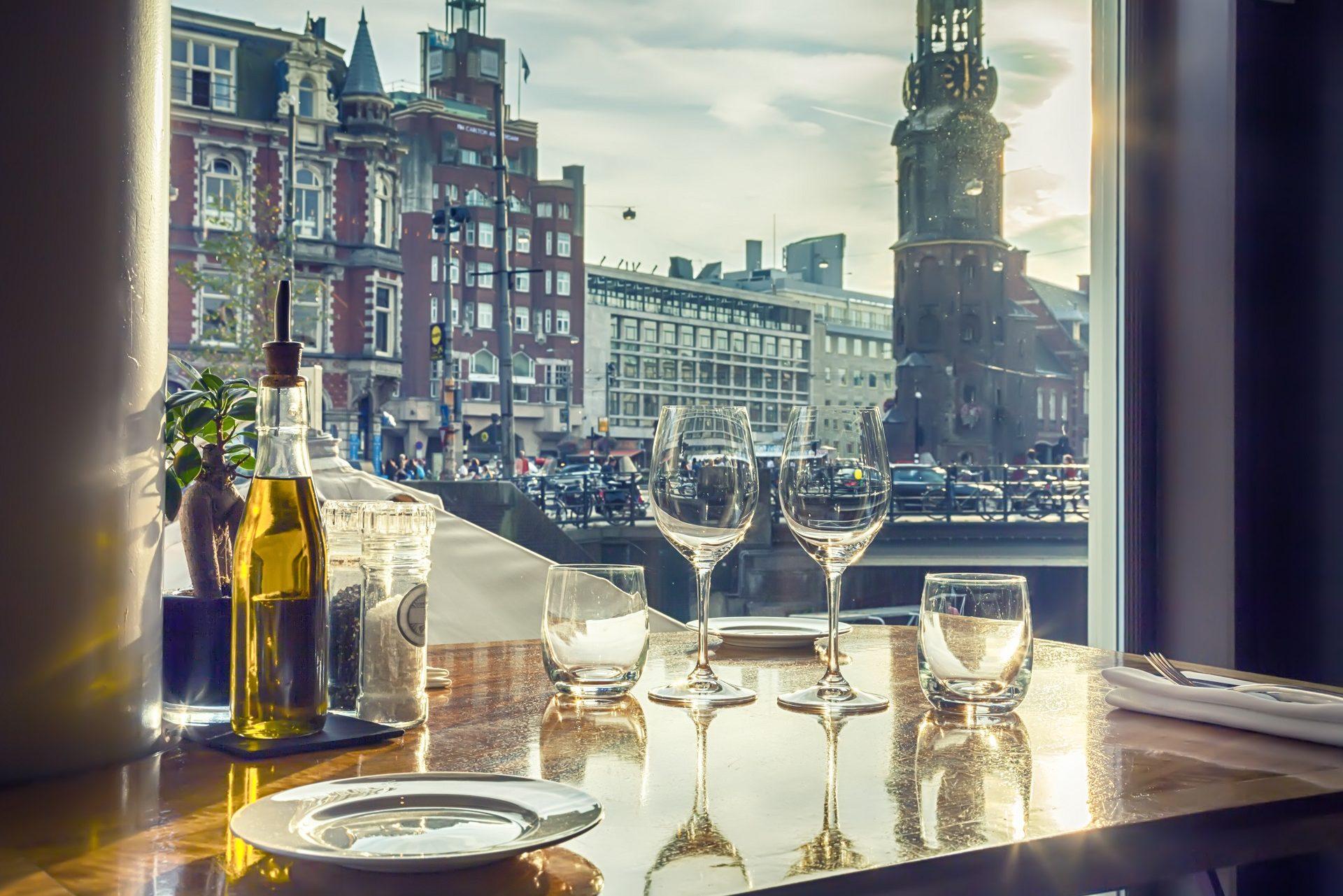 Enjoy a delicious dinner in Amsterdam on New Year's Eve