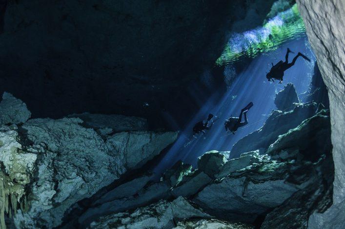 Diving in Mexicos Cenotes