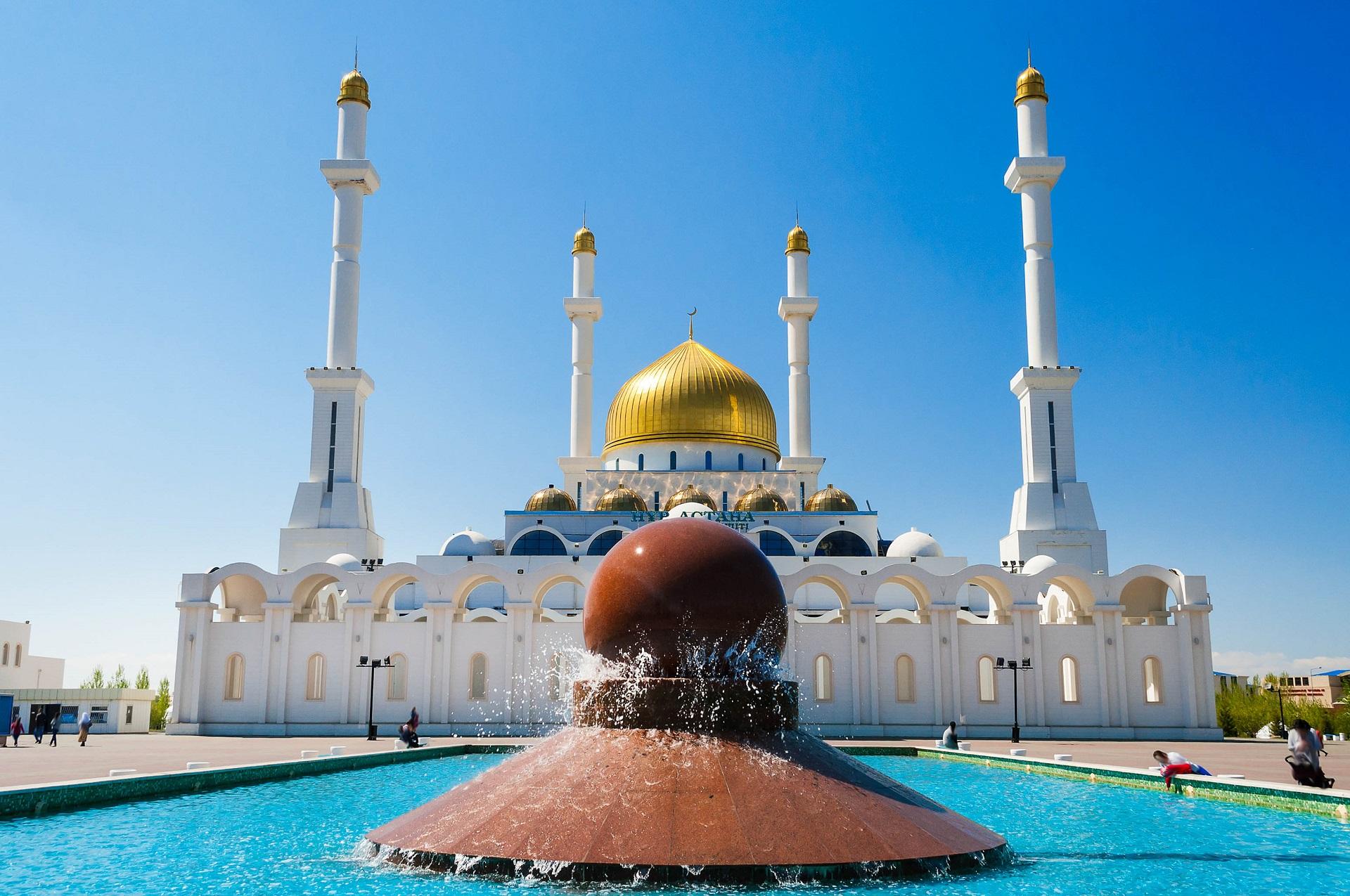 Nur-Astana Mosque in Nursultan