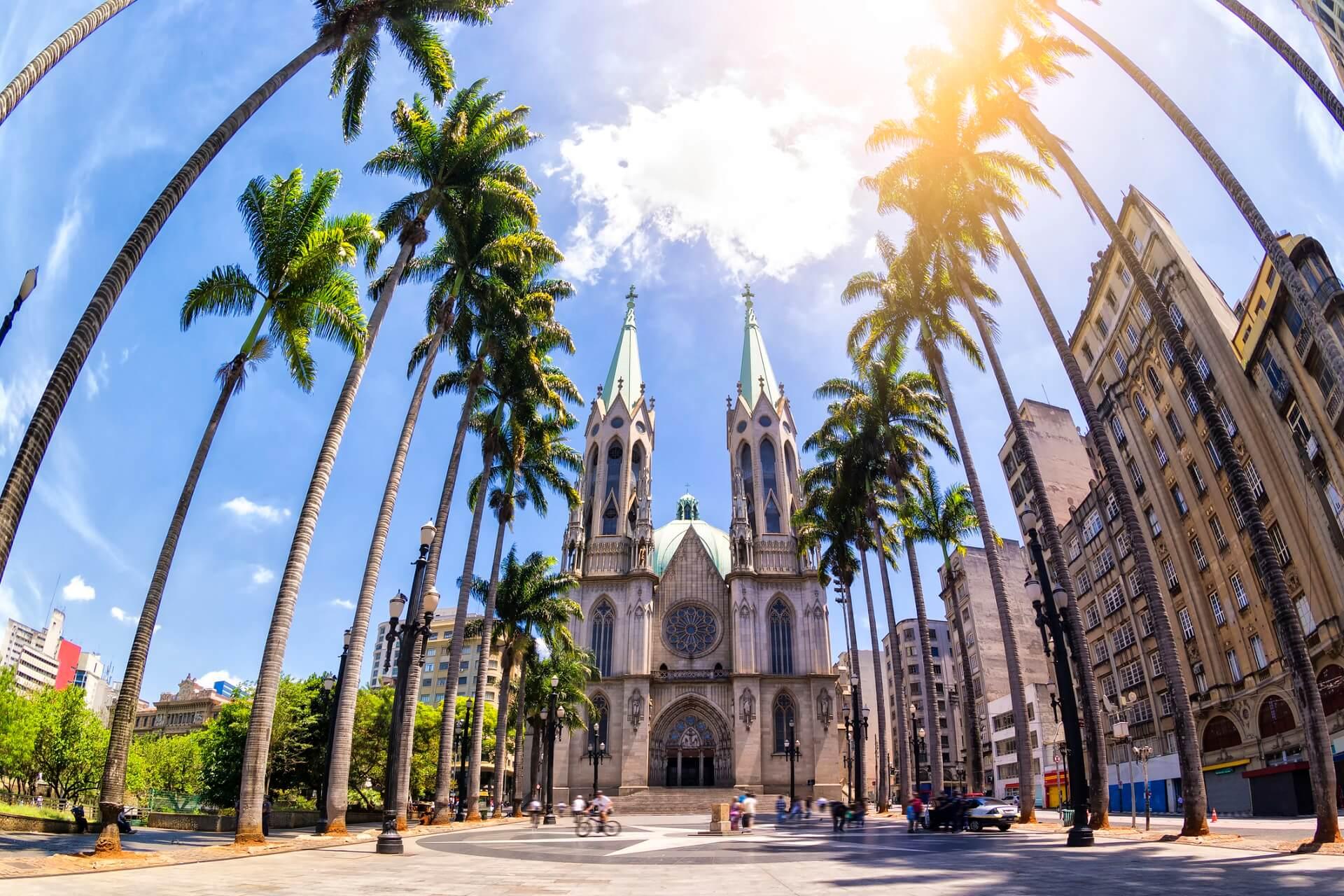 The city center: Catedral da Sé