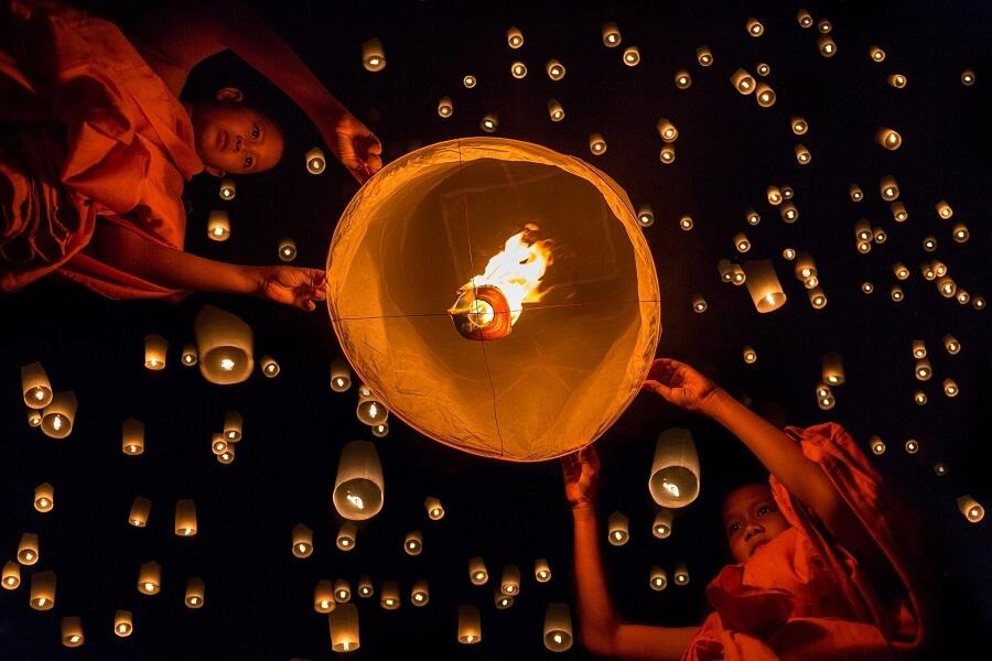 Lantern Festival Lhai Heua Fai