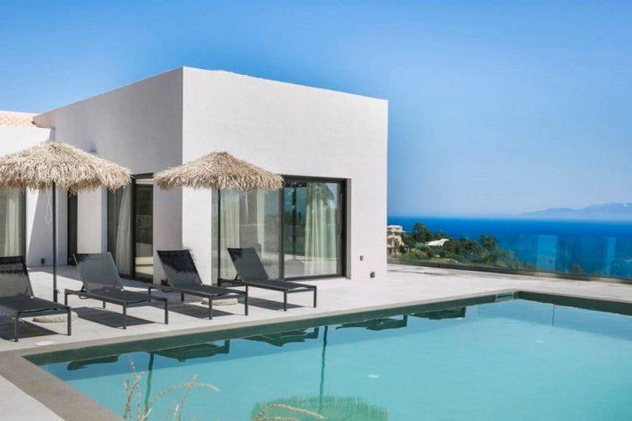 Modern vacation home with pool and sea view on Kefalonia