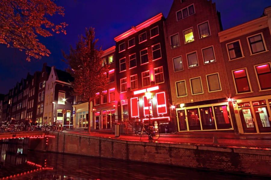 amsterdam_red-light-district_shutterstock_127816919