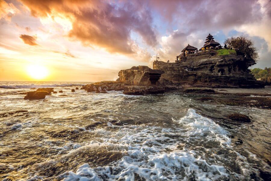 Pura Tanah Lot Temple in Bali