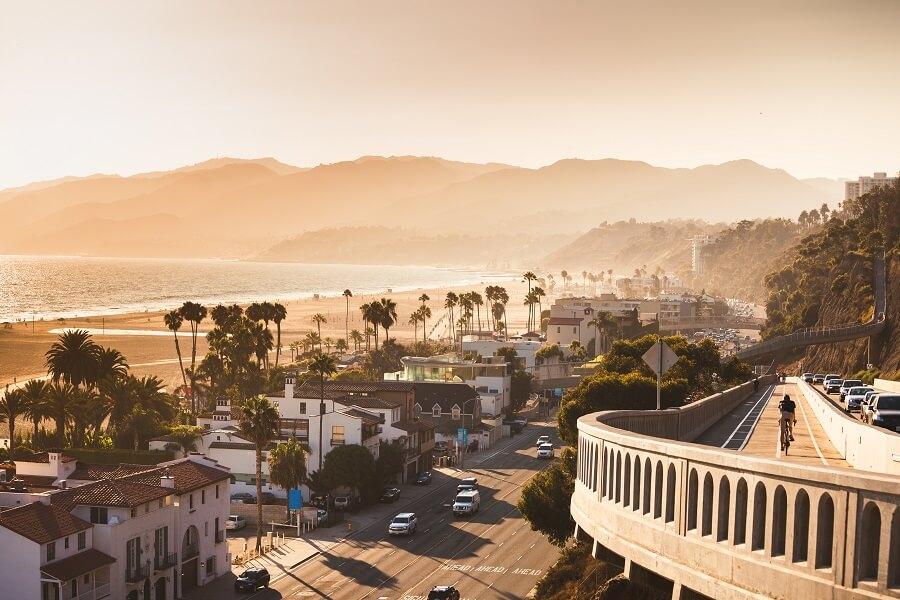 santa_monica_usa_beach_kalifornien_shutterstock_1006199209