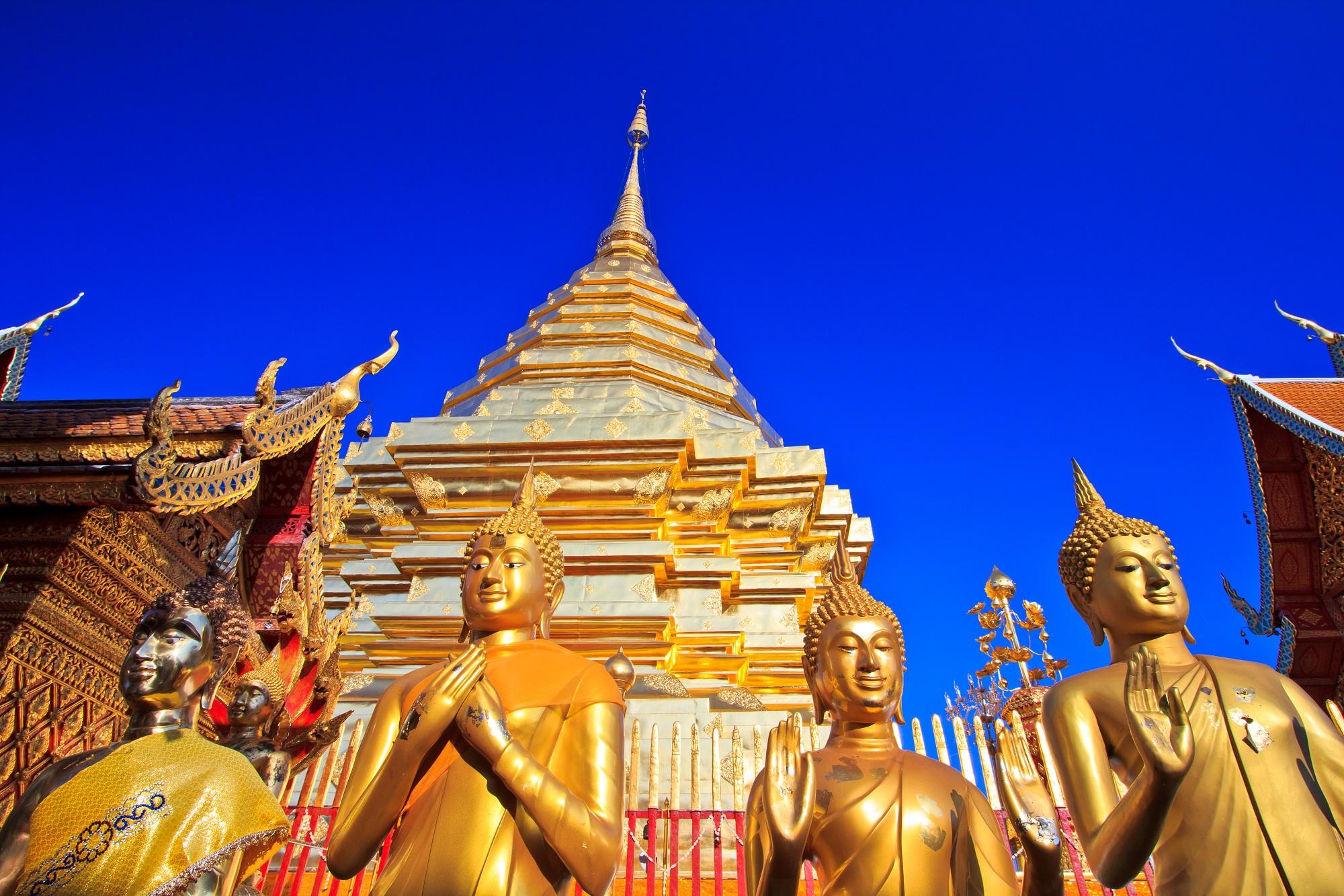 The Wat Phra That Doi Suthep Temple awaits you with a lot of gold in Chiang Mai, Thailand.