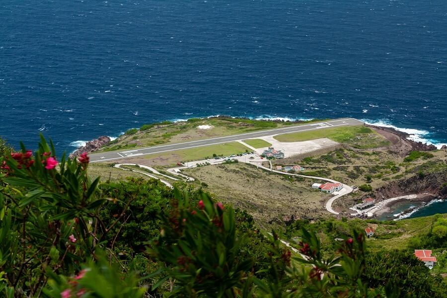 Juancho E. Yrausquin Airport in Saba, Caribbean