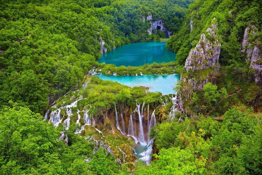 plitvice_national-park_shutterstock_245388445