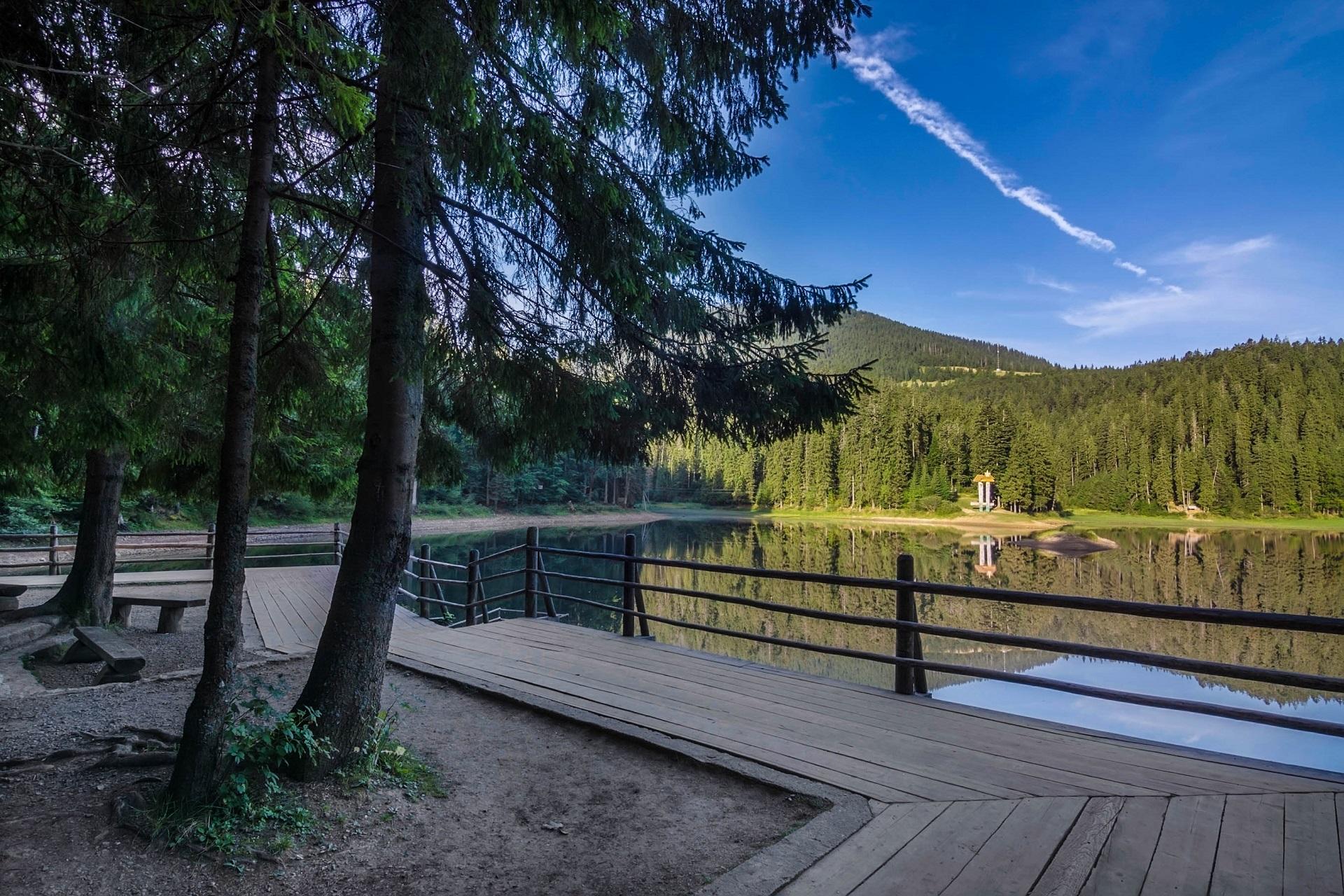 Ukraine Lake Synevir