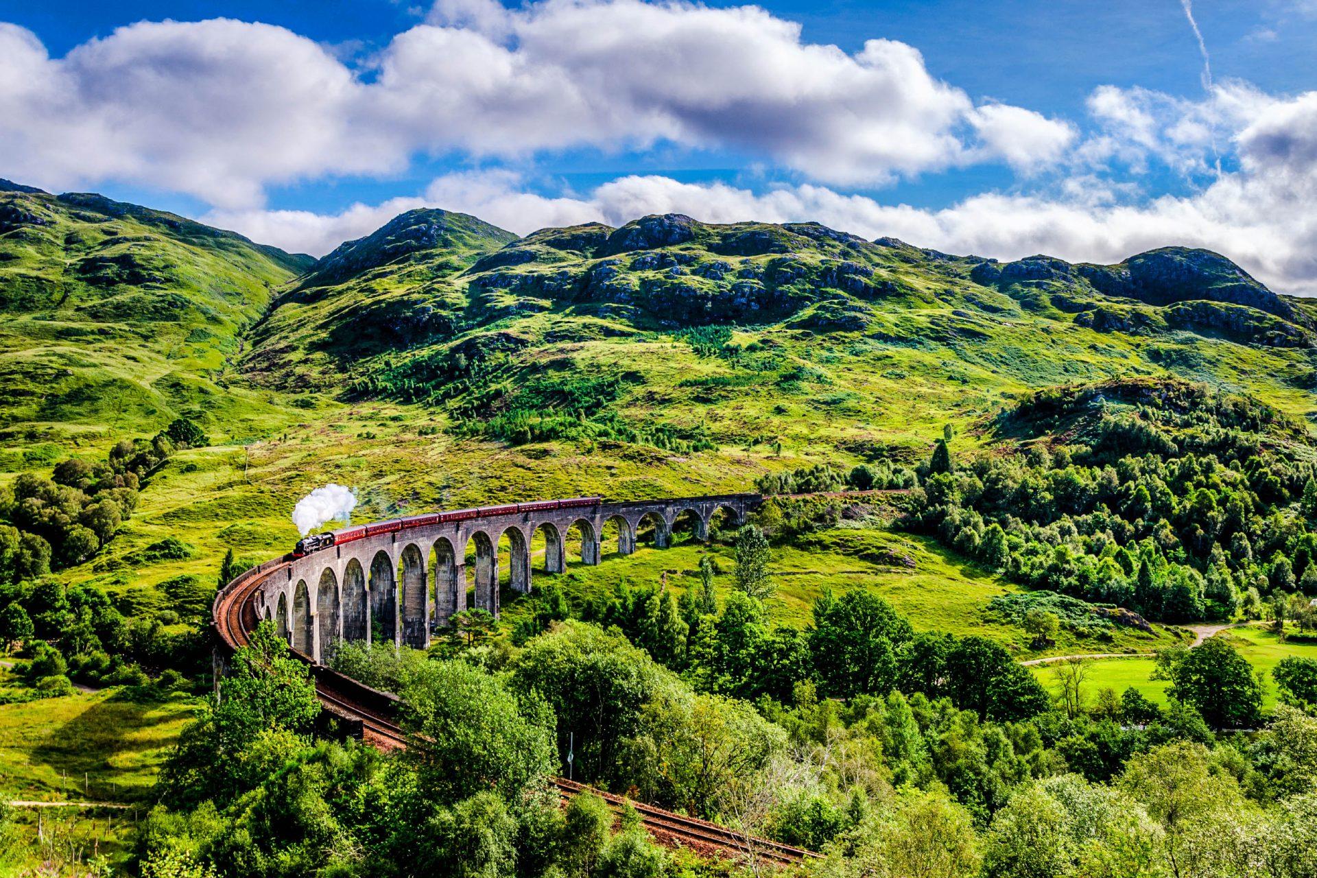 Steam Train at Glenfinnan Viaduct iStock_000055751658_Large-2