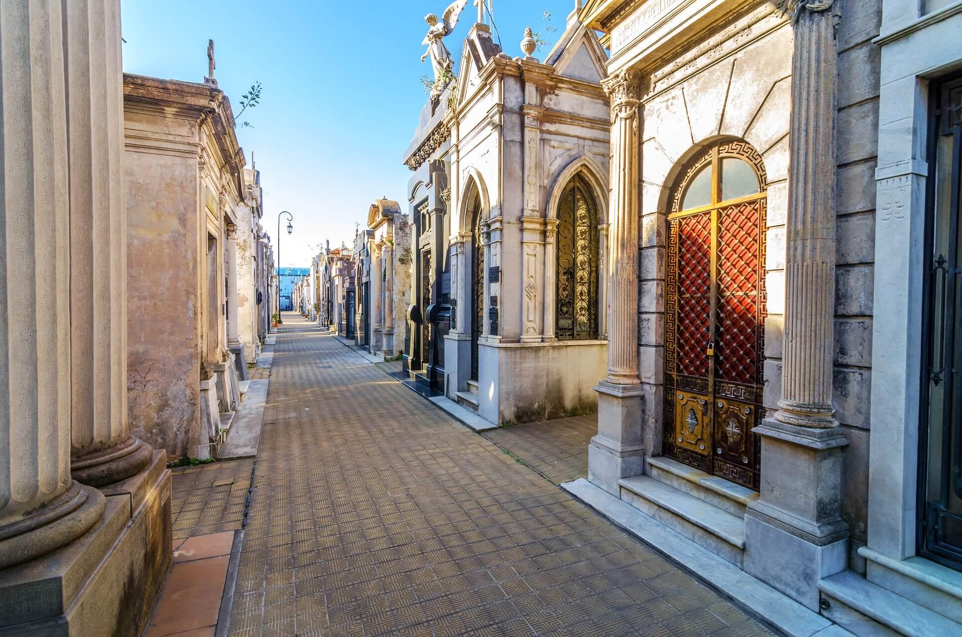 The highlight in Barrio Norte: El Cementerio de la Recoleta