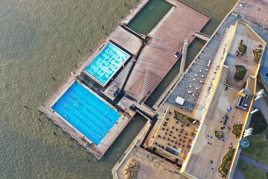 alas-sea-pool_helsinki_finnland_shutterstock_1829679716