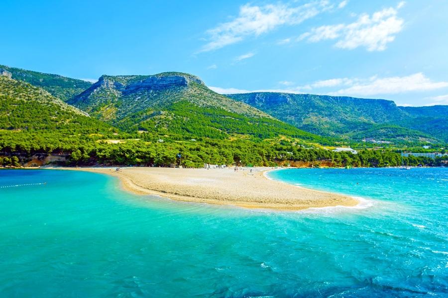 Brac_Croatia_shutterstock_451661551