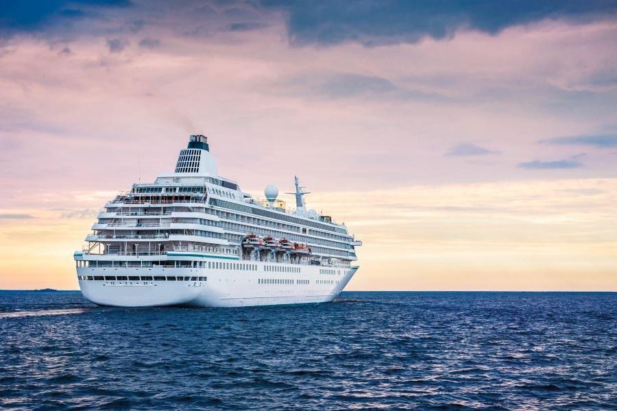 Cruise Ship