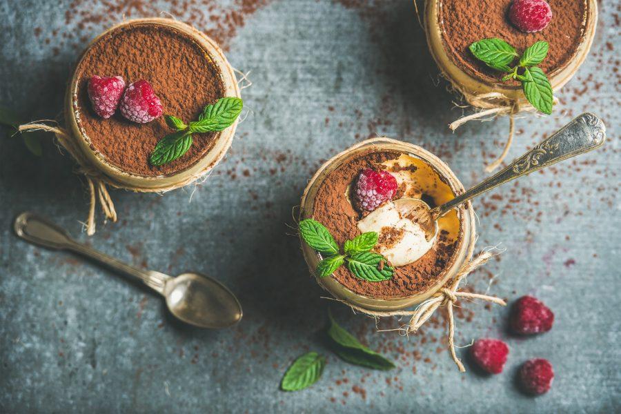 Tiramisu Cake