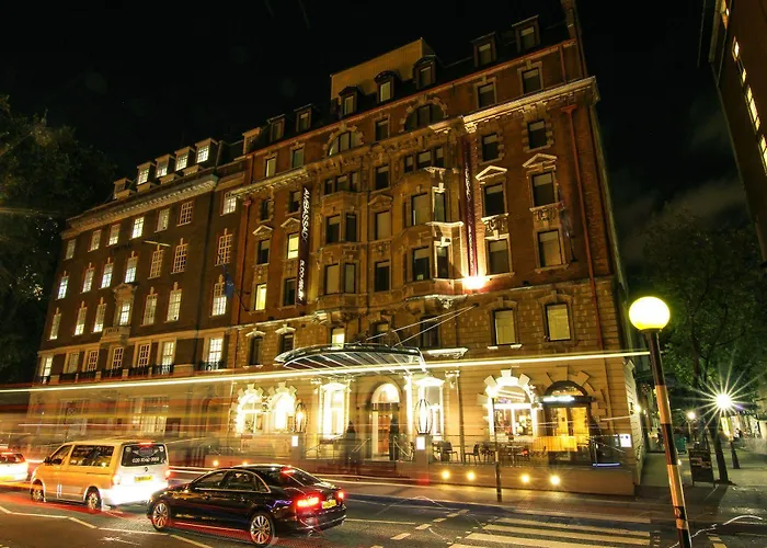 Discover the Best Hotels on Grays Inn Road in London