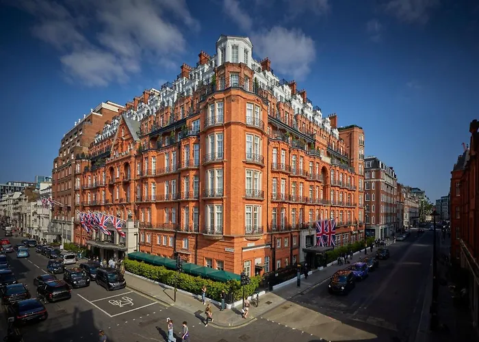 Exclusive London Hotels: Indulge in Luxury at These Top Accommodations