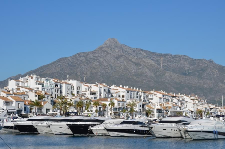 /foto/puerto banus marbella