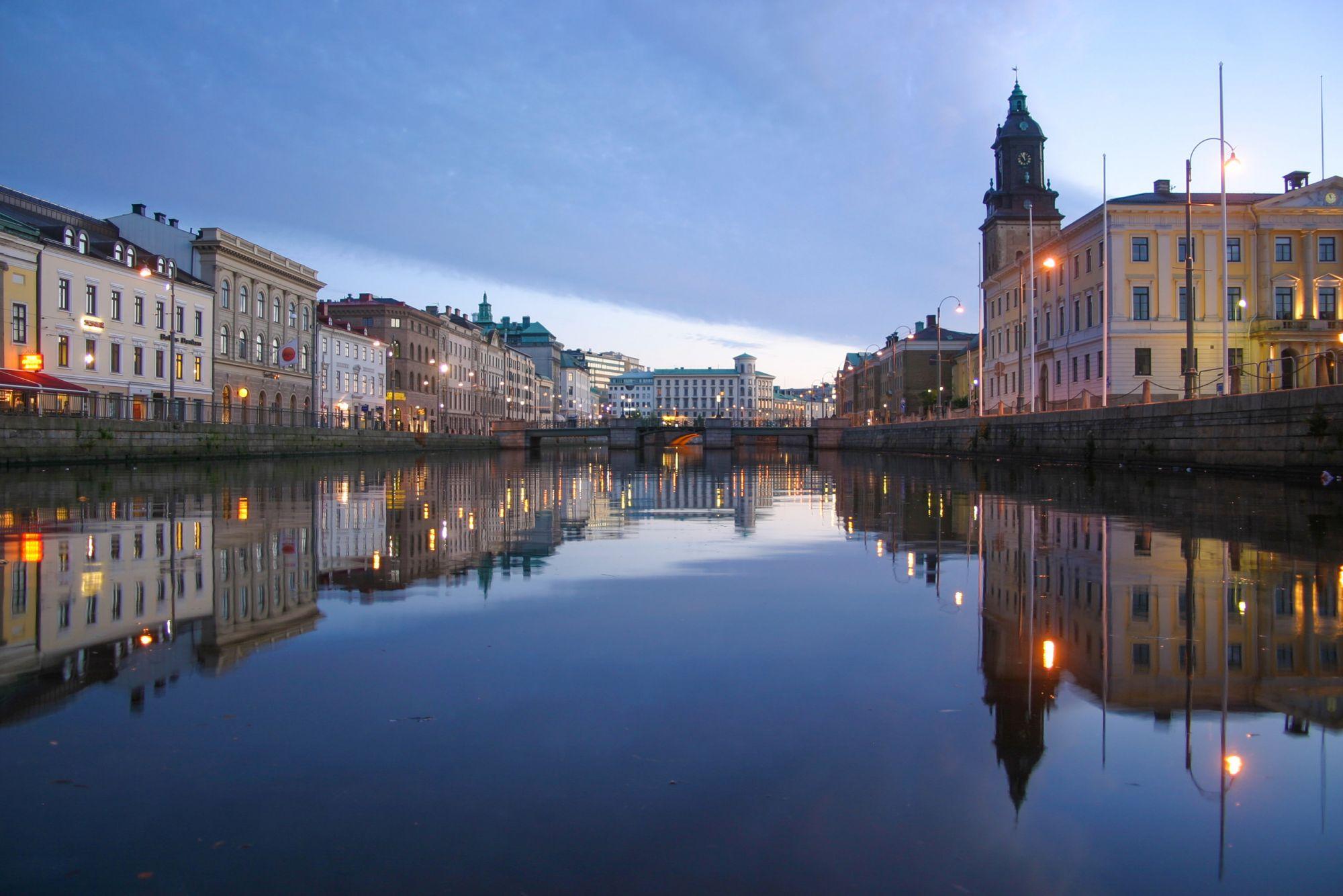 Il canale (Stora Hamnkanalen) attraversa il centro di Göteborg ©  Andreas Bitterer / Getty Images