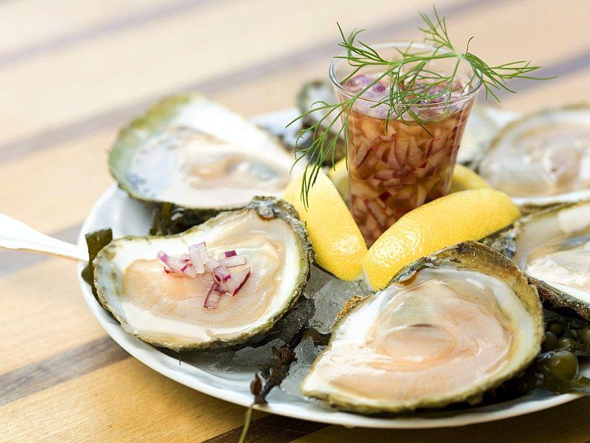 Ostriche fresche al Gabriel © Lars Ardarve (Courtesy of Visit Sweden)