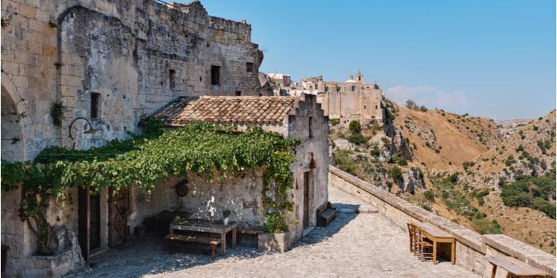 albergo-diffuso-grotte-della-civita