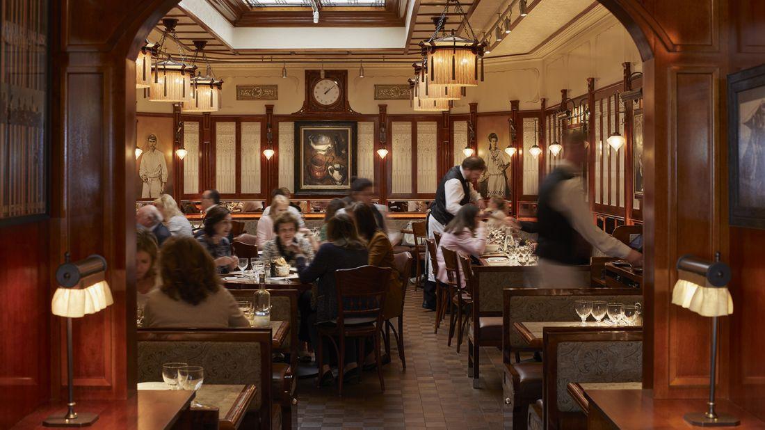 <strong>Soutine:</strong> The all-day bistro in the St. John's Wood neighborhood is a design delight, with gorgeous wooden wall panels, oil paintings, decorative tiles and art deco lighting.