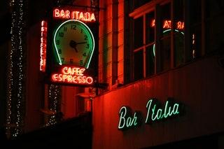 6. Bar Italia