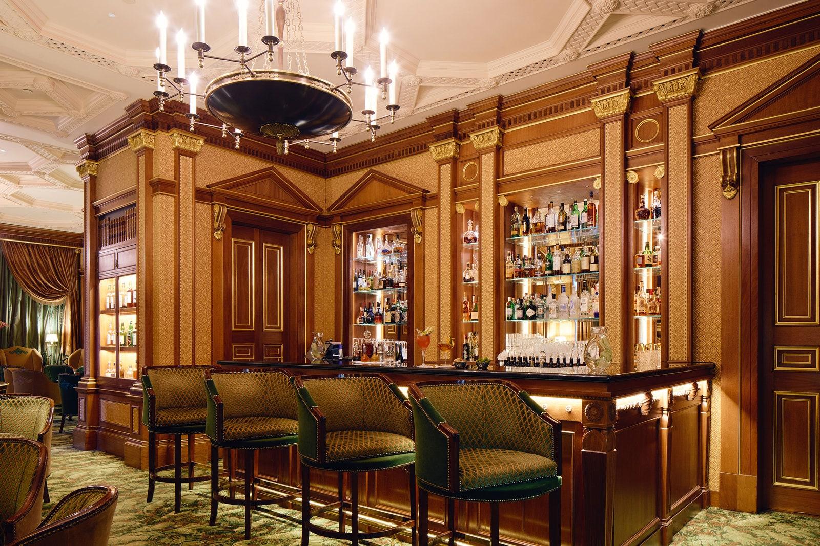 Library bar at The Lanesborough London