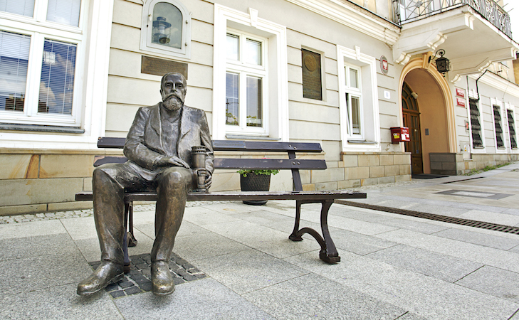Bench of Ignacy Lukasiewicz in Gorlice
